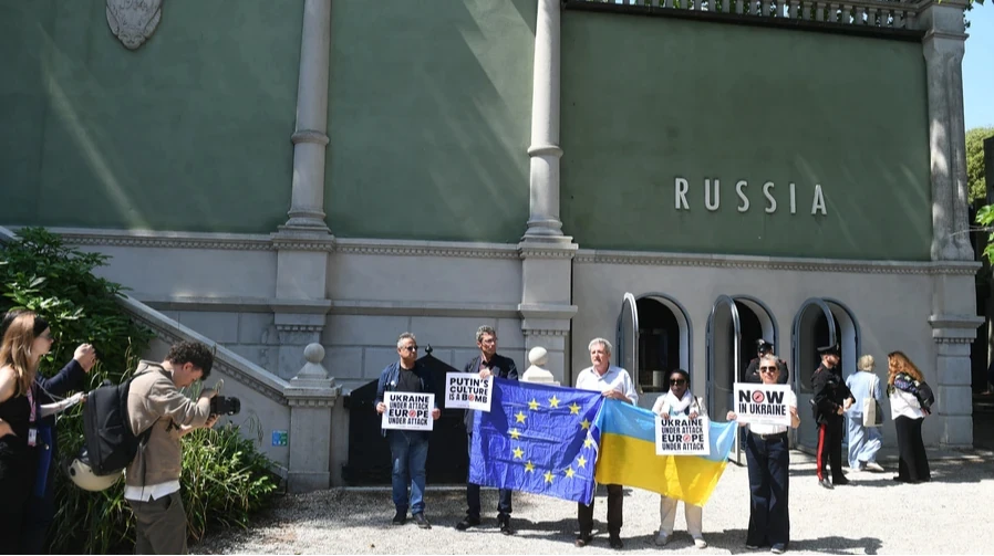 Венеційська бієнале заявила про незначний вплив скасування гранту ЄС