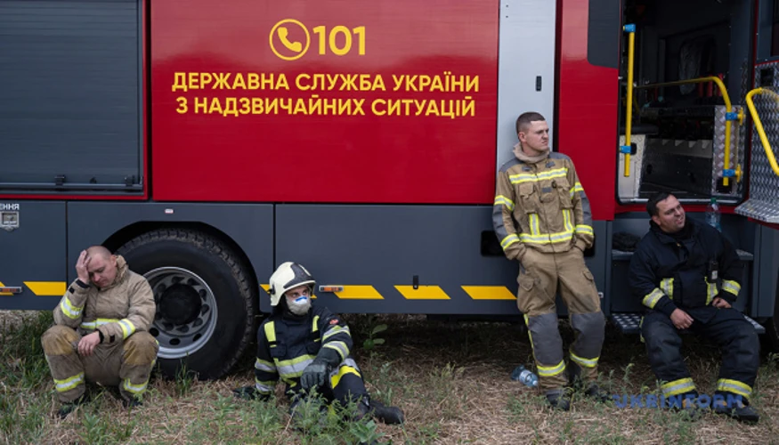 Наслідки пожежі на підприємстві харчової промисловості в Білій Церкві після нічної атаки 9 вересня