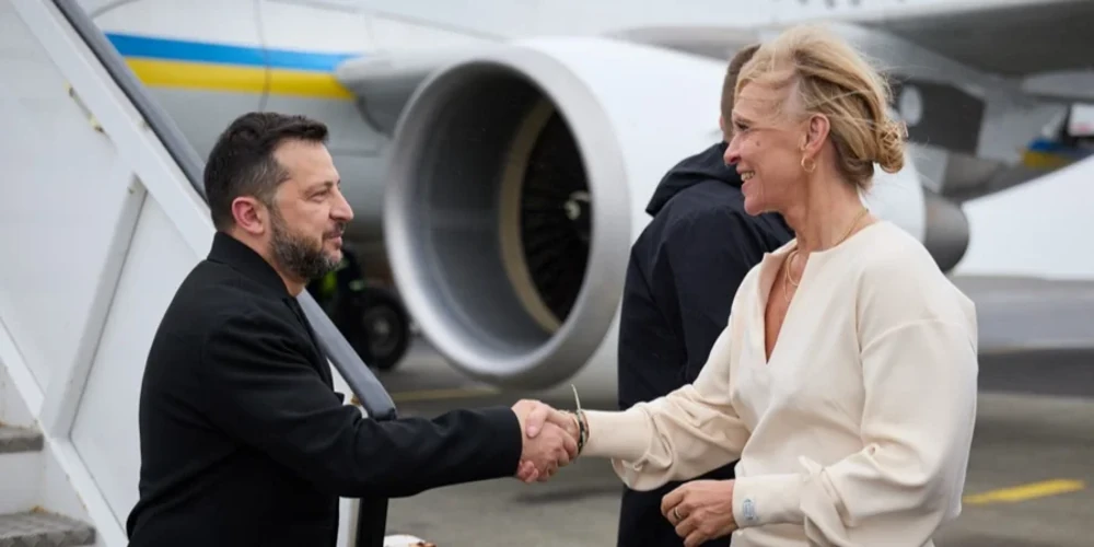 Президент України Володимир Зеленський та міністерка закордонних справ Ісландії Торгердур Катрін Гуннарсдоттір (фото Офісу